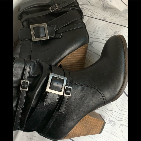 MIA Booties - Picture 4 of 4